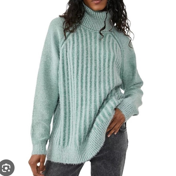 Free People Big City Turtleneck Sweater Sage Size XL - Picture 1 of 4